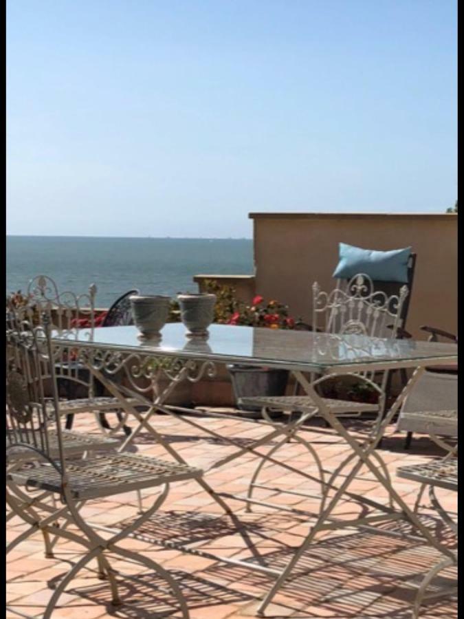 Appartement Terrasse Face Mer Villerville Eksteriør billede